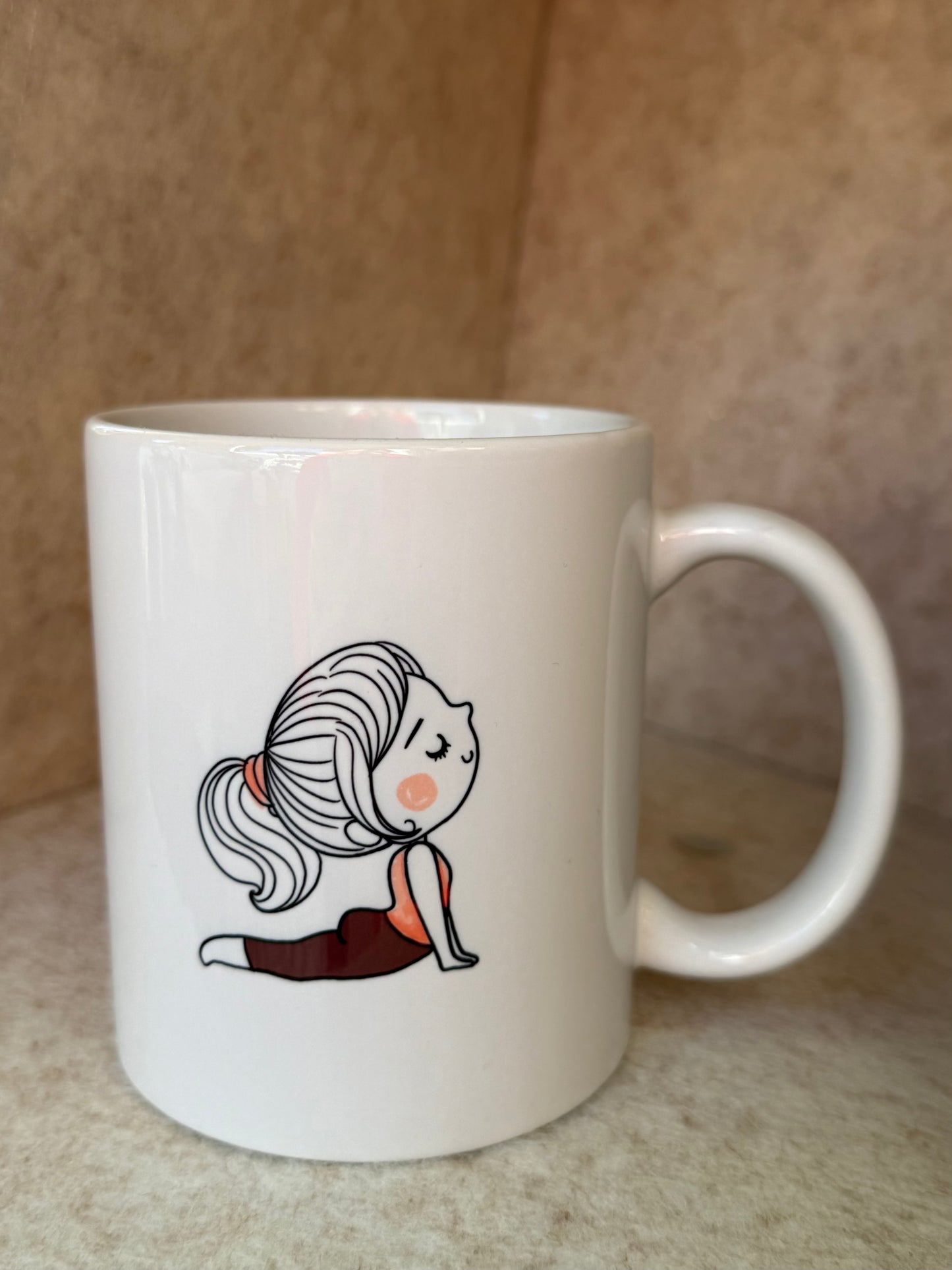 Yoga-Tasse „Namasté“ mit Kobra-Pose